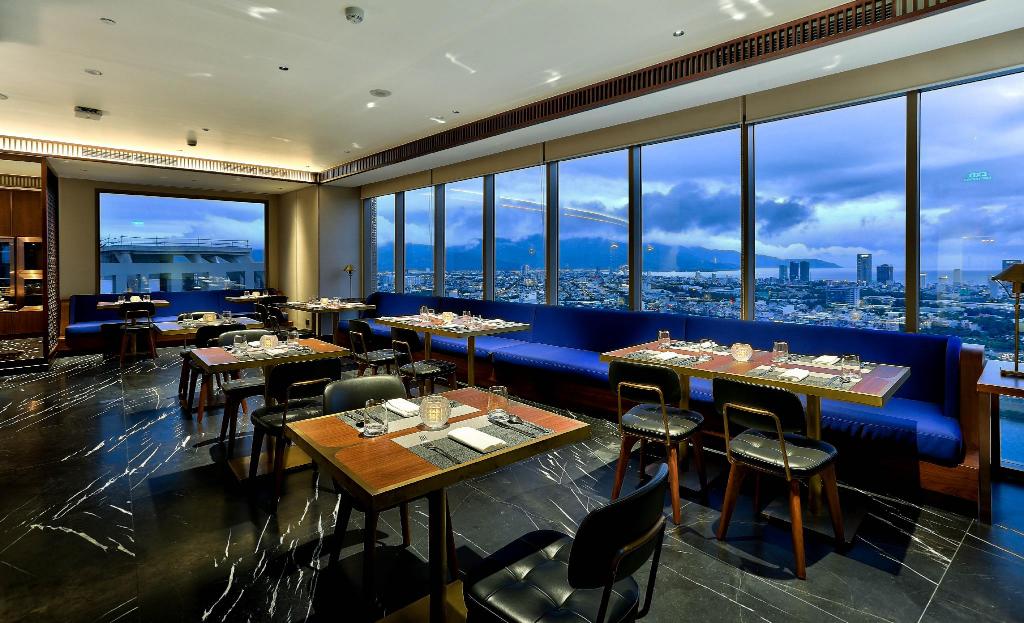 Hilton-Hotel-Da-Nang-6